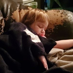 Meet your Posher, Ella